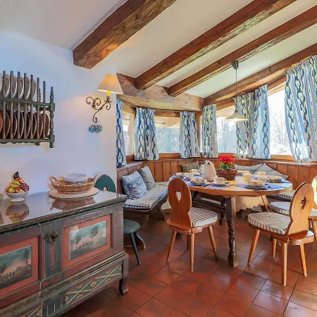 Villa Cosy In Kutzbuhel With Barbecue *