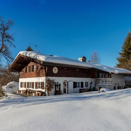 Cosy In Kutzbuhel With Barbecue Kitzbühel
